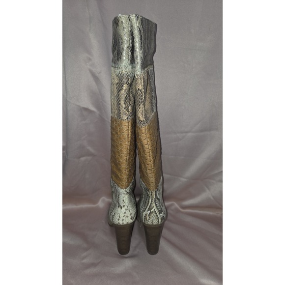 Coach Women's 'Trudie' Man-Made Python Style Women's Boots Size 6.5B - Picture 5 of 10